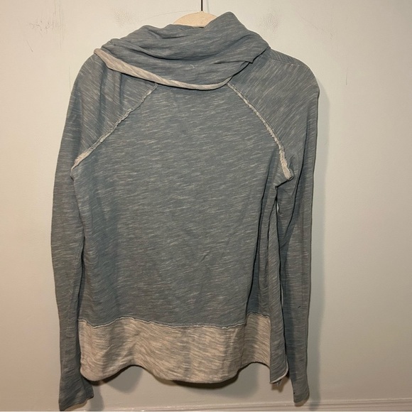 Free People FP Beach Dolman Blue Cotton Cowl Neck Long Sleeve Sweater Size OS - Picture 4 of 9